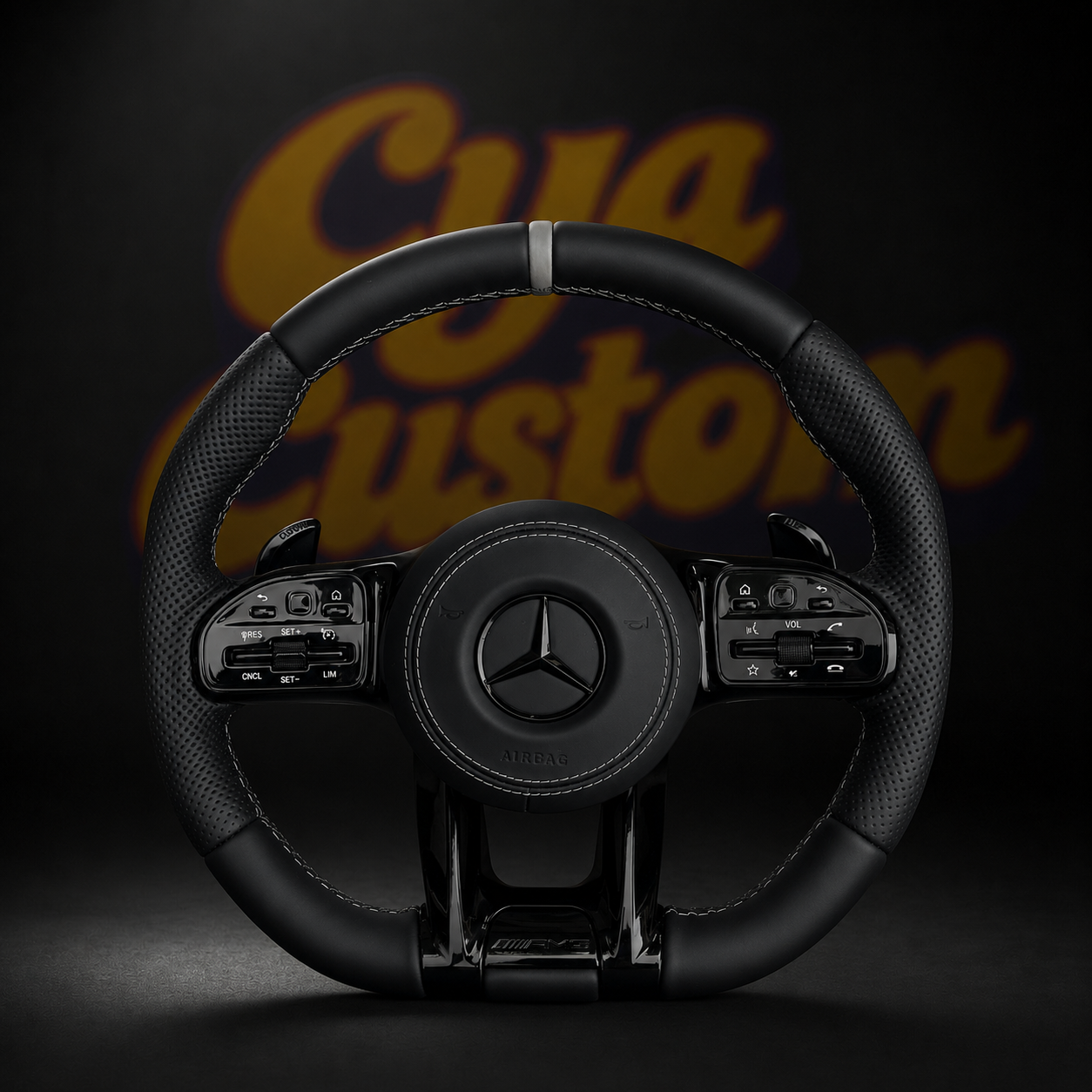 Volant Mercedes AMG — Cuir Perforé Noir Brillant