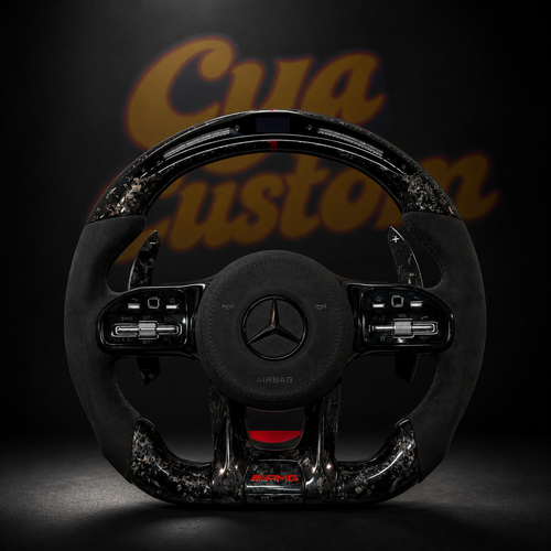 Dark Knight volant Mercedes AMG carbone forgé noir alcantara LED Shift Light CYA Custom